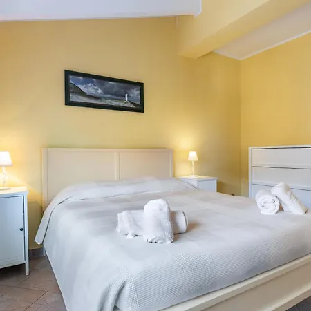 Apartment Hostdomus - Sunflower