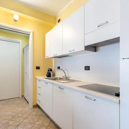 Apartment Hostdomus - Sunflower