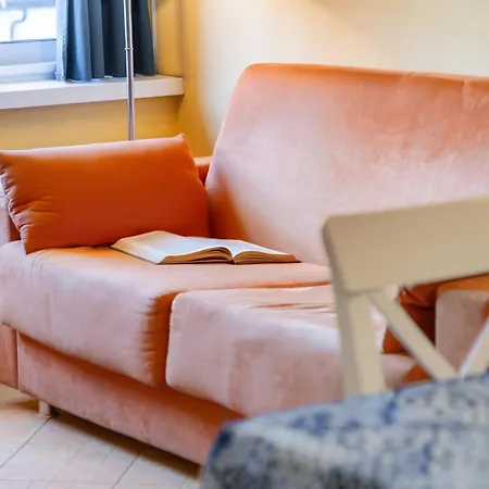 Hostdomus - Sunflower *